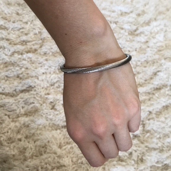 Silvertone Bangle - Picture 5 of 8